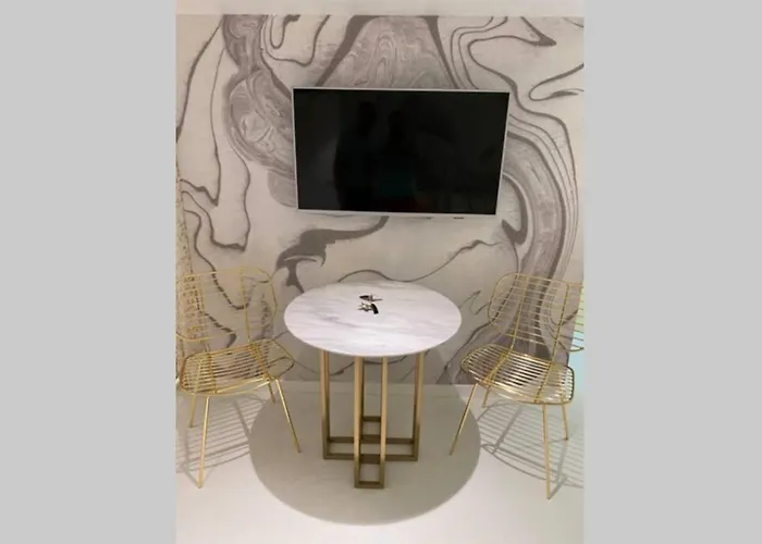 L'adore Sainte Catherine Apartman